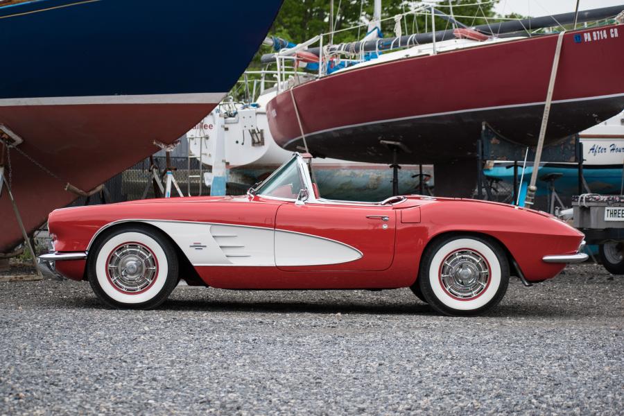  Chevrolet Corvette (0800-67) 1961 года  (фото 10 из 47)